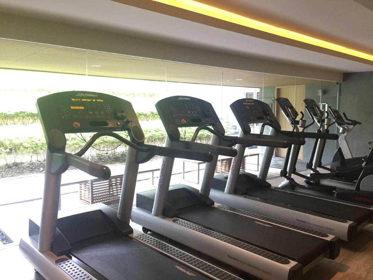 Baan Mai Khao Condo ภายนอก รูปภาพ